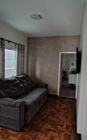 Casa à venda com 135m², 2 quartos e 2 vagas