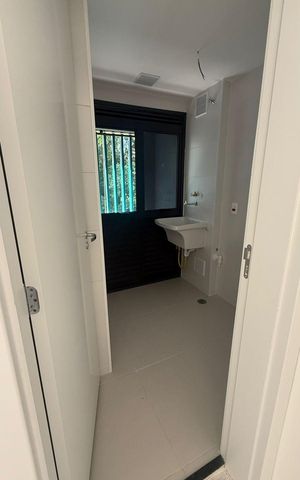 Apartamento à venda com 71m², 2 quartos e 1 vaga Apartamento à venda com 71m², 2 quartos e 1 vagaÁrea de serviço