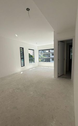Apartamento à venda com 71m², 2 quartos e 1 vaga Apartamento à venda com 71m², 2 quartos e 1 vagaSala