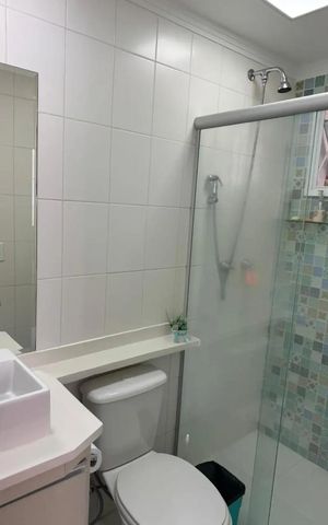 Apartamento à venda com 76m², 2 quartos e 2 vagas Apartamento à venda com 76m², 2 quartos e 2 vagasBanheiro