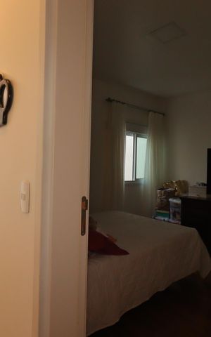 Casa à venda com 184m², 3 quartos e 4 vagasCorredor piso superior