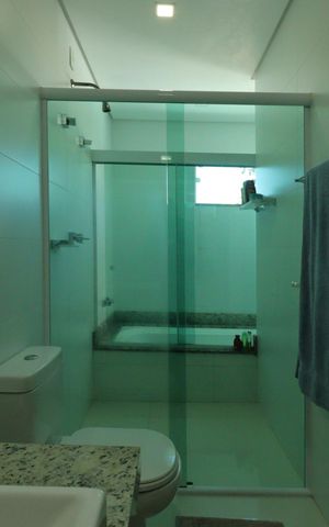 Casa à venda com 184m², 3 quartos e 4 vagasBanheiro da Suíte 3
