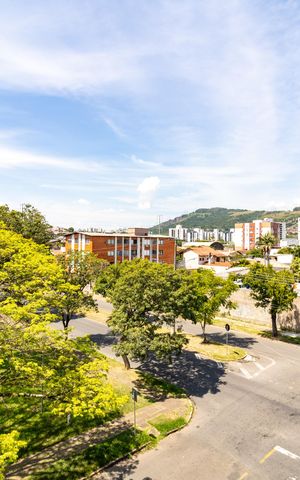 Apartamento à venda com 132m², 2 quartos e 1 vaga Apartamento à venda com 132m², 2 quartos e 1 vagaVista do Quarto 1