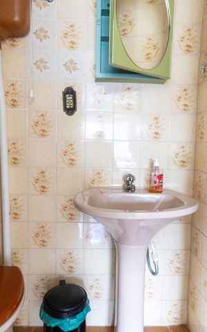 Apartamento à venda com 132m², 2 quartos e 1 vaga Apartamento à venda com 132m², 2 quartos e 1 vagaBanheiro 2
