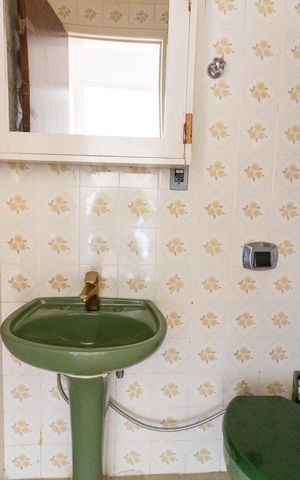 Apartamento à venda com 132m², 2 quartos e 1 vaga Apartamento à venda com 132m², 2 quartos e 1 vagaBanheiro 1