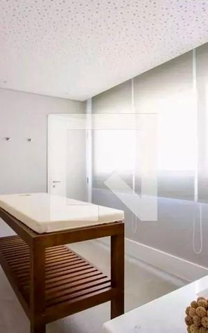 Studio para alugar com 36m², 1 quarto e 1 vaga Studio para alugar com 36m², 1 quarto e 1 vagaMassagem