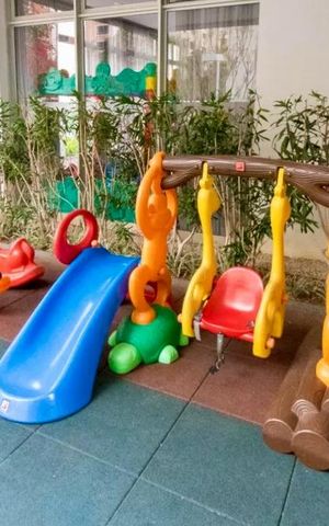 Studio para alugar com 36m², 1 quarto e 1 vaga Studio para alugar com 36m², 1 quarto e 1 vagaPlayground