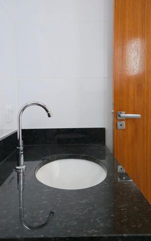 Casa à venda com 160m², 3 quartos e 2 vagas Casa à venda com 160m², 3 quartos e 2 vagasBanheiro da Suíte 01
