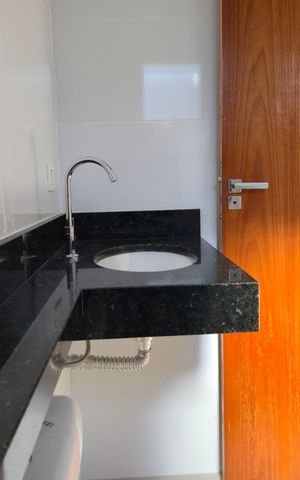 Casa à venda com 160m², 3 quartos e 2 vagas Casa à venda com 160m², 3 quartos e 2 vagasBanheiro da Suíte 03