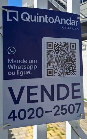 Casa à venda com 400m², 4 quartos e 1 vaga Casa à venda com 400m², 4 quartos e 1 vagaplaca