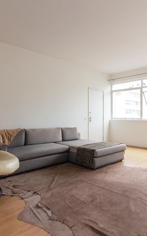 Apartamento à venda com 122m², 3 quartos e 1 vaga Apartamento à venda com 122m², 3 quartos e 1 vagaSala