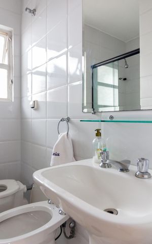 Apartamento à venda com 122m², 3 quartos e 1 vaga Apartamento à venda com 122m², 3 quartos e 1 vagaBanheiro