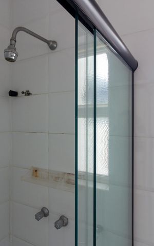 Apartamento à venda com 122m², 3 quartos e 1 vaga Apartamento à venda com 122m², 3 quartos e 1 vagaBanheiro