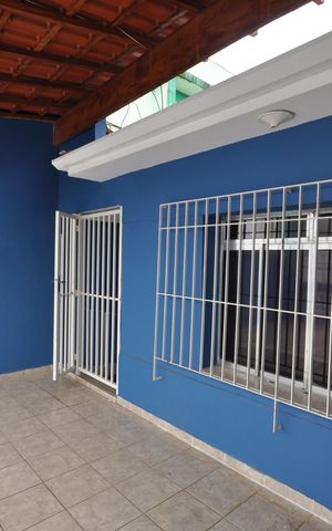 Casa à venda com 225m², 3 quartos e 2 vagasÁrea de Serviço 2