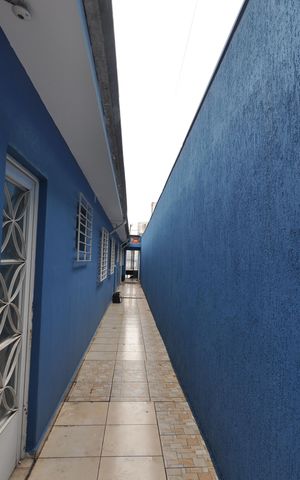 Casa à venda com 225m², 3 quartos e 2 vagasCorredor