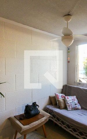 Apartamento à venda com 48m², 2 quartos e 1 vaga Apartamento à venda com 48m², 2 quartos e 1 vagaSala
