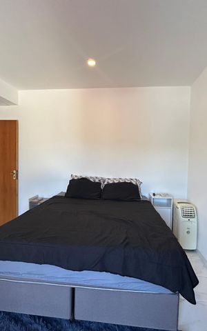 Casa à venda com 300m², 5 quartos e 2 vagas Casa à venda com 300m², 5 quartos e 2 vagasSuíte 2