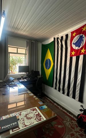 Casa à venda com 300m², 5 quartos e 2 vagas Casa à venda com 300m², 5 quartos e 2 vagasSala