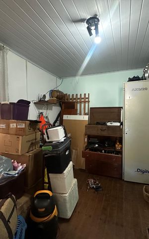Casa à venda com 300m², 5 quartos e 2 vagas Casa à venda com 300m², 5 quartos e 2 vagasQuarto 3