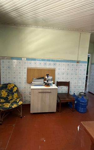 Casa à venda com 300m², 5 quartos e 2 vagas Casa à venda com 300m², 5 quartos e 2 vagasCozinha