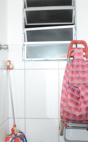 Casa de condomínio à venda com 95m², 3 quartos e 2 vagasBanheiro 2