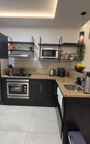 Casa à venda com 160m², 3 quartos e 2 vagas
