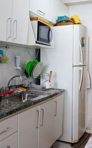 Apartamento à venda com 74m², 3 quartos e 1 vaga Apartamento à venda com 74m², 3 quartos e 1 vagaCozinha