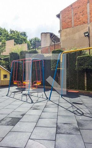 Apartamento à venda com 74m², 3 quartos e 1 vaga Apartamento à venda com 74m², 3 quartos e 1 vagaÁrea comum - Playground