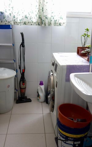 Apartamento à venda com 74m², 3 quartos e 1 vaga Apartamento à venda com 74m², 3 quartos e 1 vagaLavanderia