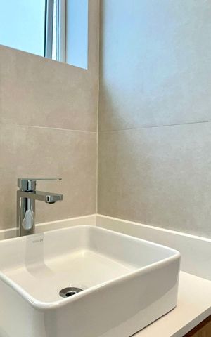 Apartamento à venda com 156m², 3 quartos e 1 vaga Apartamento à venda com 156m², 3 quartos e 1 vagaBanheiro da Suíte 1