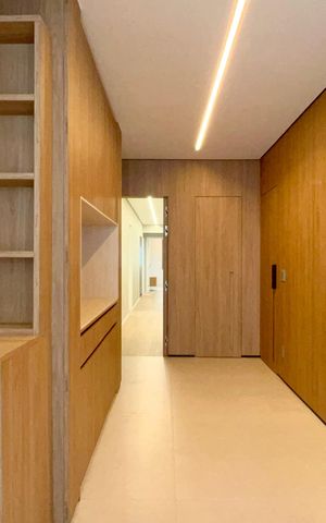 Apartamento à venda com 156m², 3 quartos e 1 vaga Apartamento à venda com 156m², 3 quartos e 1 vagaHall de entrada