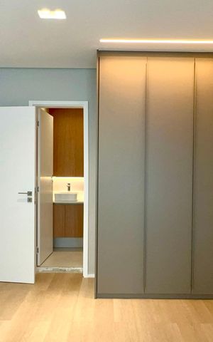 Apartamento à venda com 156m², 3 quartos e 1 vaga Apartamento à venda com 156m², 3 quartos e 1 vagaSuíte 2