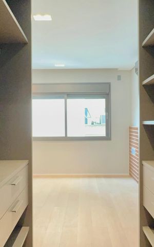 Apartamento à venda com 156m², 3 quartos e 1 vaga Apartamento à venda com 156m², 3 quartos e 1 vagaCloset da suíte 3