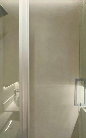 Apartamento à venda com 156m², 3 quartos e 1 vaga Apartamento à venda com 156m², 3 quartos e 1 vagaBanheiro da Suíte 2
