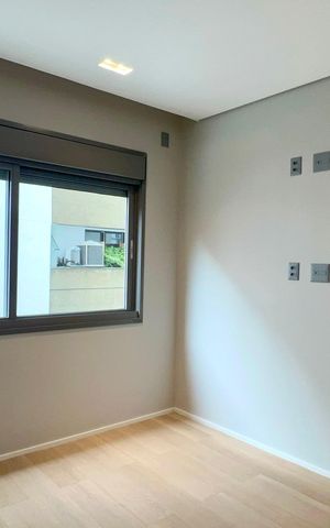 Apartamento à venda com 156m², 3 quartos e 1 vaga Apartamento à venda com 156m², 3 quartos e 1 vagaSuíte 2