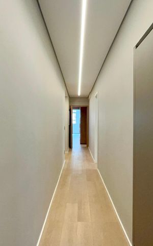 Apartamento à venda com 156m², 3 quartos e 1 vaga Apartamento à venda com 156m², 3 quartos e 1 vagaCorredor