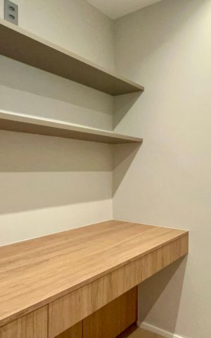 Apartamento à venda com 156m², 3 quartos e 1 vaga Apartamento à venda com 156m², 3 quartos e 1 vagaEscritório