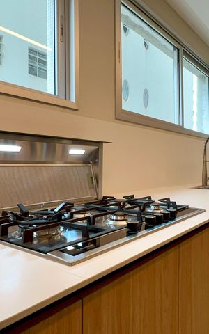 Apartamento à venda com 156m², 3 quartos e 1 vaga Apartamento à venda com 156m², 3 quartos e 1 vagaCozinha