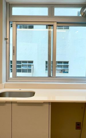 Apartamento à venda com 156m², 3 quartos e 1 vaga Apartamento à venda com 156m², 3 quartos e 1 vagaÁrea de Serviço
