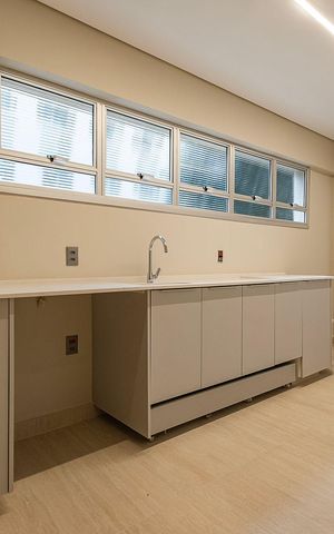 Apartamento para alugar com 194m², 3 quartos e 2 vagas Apartamento para alugar com 194m², 3 quartos e 2 vagasLavanderia