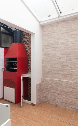 Casa de condomínio à venda com 60m², 3 quartos e 1 vagaQuintal
