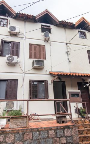 Casa de condomínio à venda com 60m², 3 quartos e 1 vagaFachada