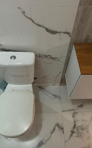 Apartamento para alugar com 150m², 3 quartos e 2 vagas Apartamento para alugar com 150m², 3 quartos e 2 vagasBanheiro