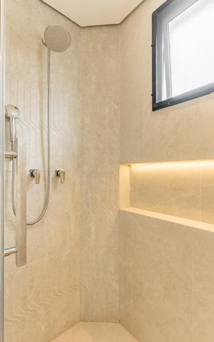 Apartamento à venda com 150m², 3 quartos e 3 vagas Apartamento à venda com 150m², 3 quartos e 3 vagasBanheiro