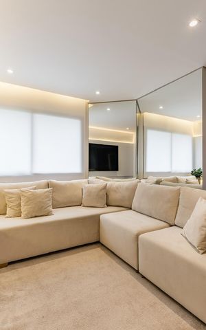 Apartamento à venda com 150m², 3 quartos e 3 vagas Apartamento à venda com 150m², 3 quartos e 3 vagasSala