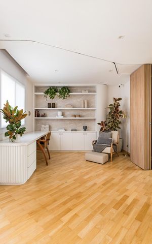 Apartamento à venda com 150m², 3 quartos e 3 vagas Apartamento à venda com 150m², 3 quartos e 3 vagasSala