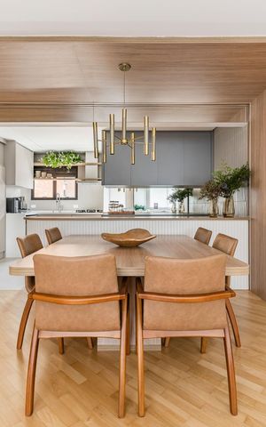 Apartamento à venda com 150m², 3 quartos e 3 vagas Apartamento à venda com 150m², 3 quartos e 3 vagasSala de jantar