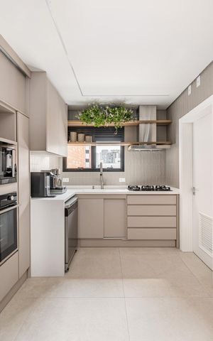 Apartamento à venda com 150m², 3 quartos e 3 vagas Apartamento à venda com 150m², 3 quartos e 3 vagasCozinha