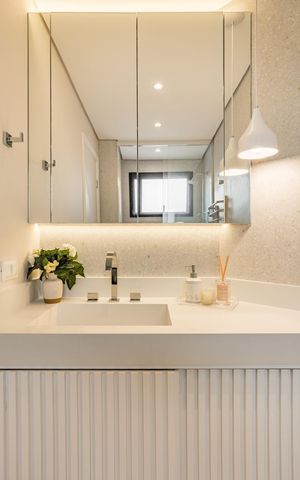 Apartamento à venda com 150m², 3 quartos e 3 vagas Apartamento à venda com 150m², 3 quartos e 3 vagasBanheiro