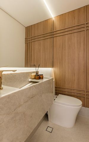 Apartamento à venda com 150m², 3 quartos e 3 vagas Apartamento à venda com 150m², 3 quartos e 3 vagasBanheiro